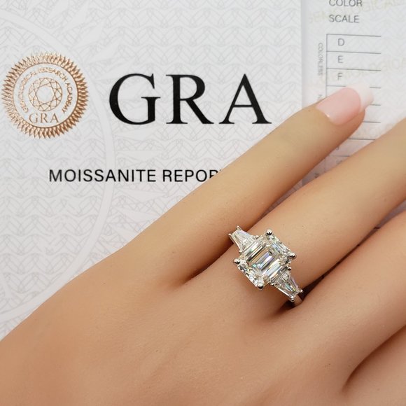 14K White Gold Trilogy 3 Carats Emerald & Tapered Moissanite Engagement Ring - Picture 4 of 13